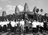 Chinese delegation at Angkor Wat